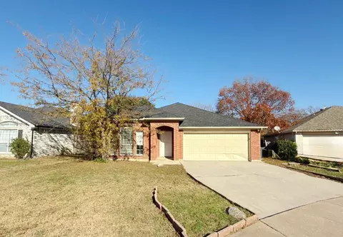 1908 Highvalley Trl, Grand Prairie, TX 75052