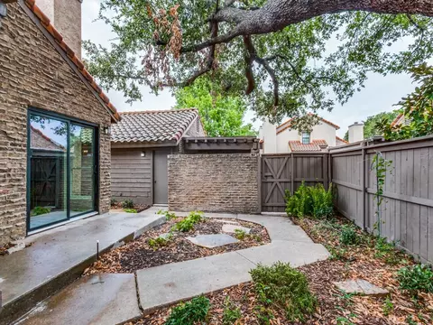 777 Custer Rd #12-1, Richardson, TX 75080