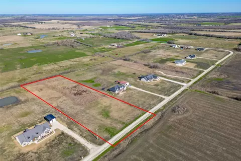 5606 County Road 1093 Rd, Celeste, TX 75423