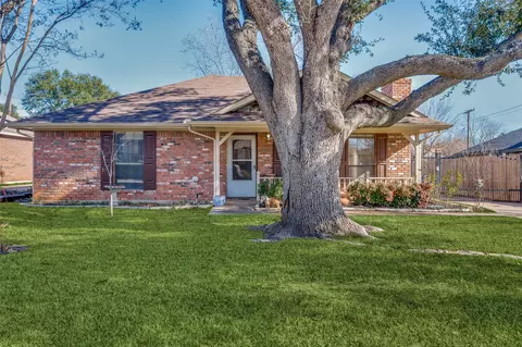 4115 Sunday Hill Dr, Arlington, TX 76016