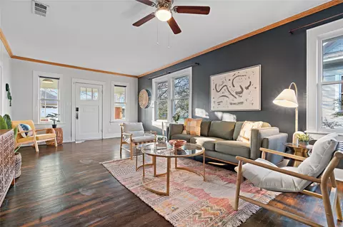1727 Hurley Ave, Fort Worth, TX 76110