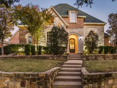 1153 King Mark Dr, Lewisville, TX 75056