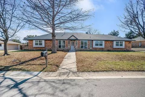 226 Turpin Dr, Highland Village, TX 75077