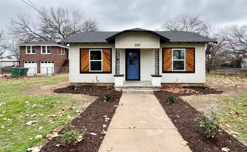 205 Hovey St, Bridgeport, TX 76426