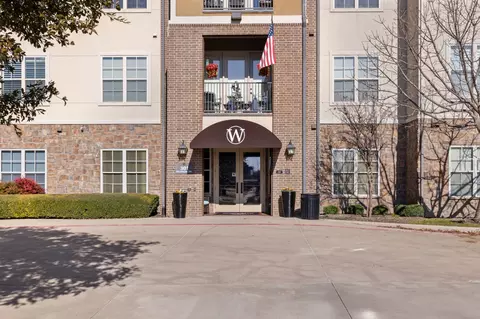 301 Watermere Dr #411, Southlake, TX 76092