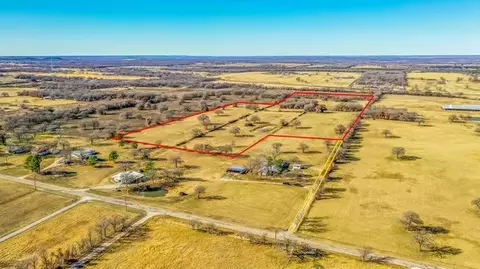 825 Tuggle Rd, Lipan, TX 76462
