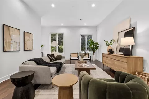3210 Carlisle St #4, Dallas, TX 75204