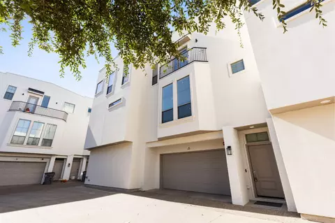 2100 N Fitzhugh Ave #G, Dallas, TX 75204