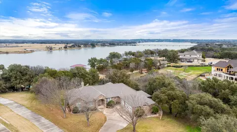 2305 Winton Terrace Ct, Granbury, TX 76048