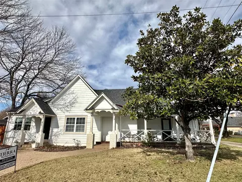 410 Lanius St, Gainesville, TX 76240