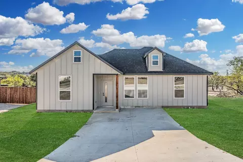 175 Cactus Canyon Dr, Bridgeport, TX 76426