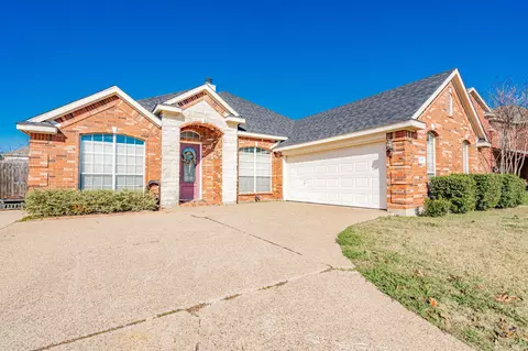 2909 Claremont Dr, Mansfield, TX 76063