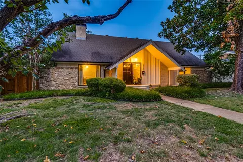 2606 Beechmont Dr, Dallas, TX 75228