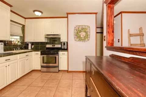700 Cindy Ln, Haughton, LA 71037 photo 8