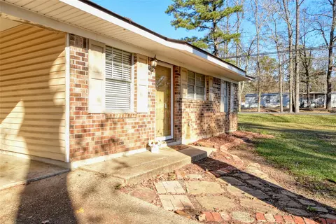 700 Cindy Ln, Haughton, LA 71037 photo 3