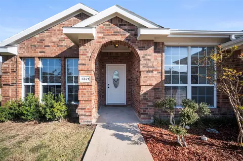 1321 Highspire Dr, Forney, TX 75126
