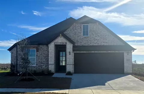 5033 Meadow Vista Ln, Crowley, TX 76036