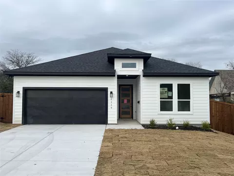 2119 Areba St, Dallas, TX 75203