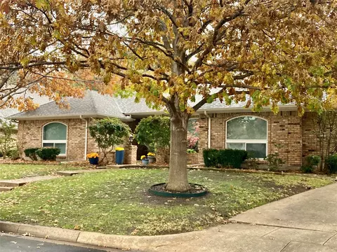 7009 Castle Creek Ct, Fort Worth, TX 76132