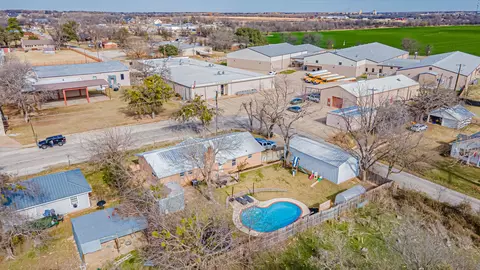 405 E 8th St, Tolar, TX 76476 photo 37