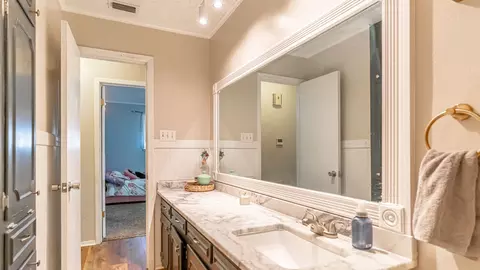 405 E 8th St, Tolar, TX 76476 photo 27