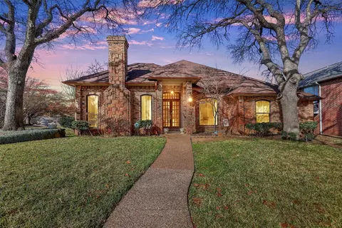 4404 Spinnaker Dr, Arlington, TX 76016