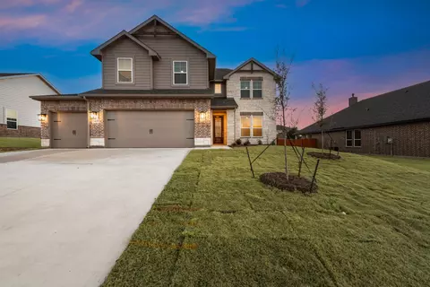 1408 Whitetail Ln, Azle, TX 76020