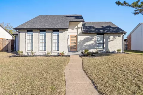 2717 Poplar Trl, Garland, TX 75042