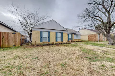 10018 Everton Pl, Dallas, TX 75217
