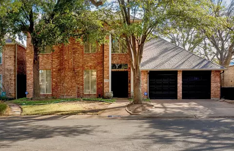 17202 Meadow Tree Cir, Dallas, TX 75248
