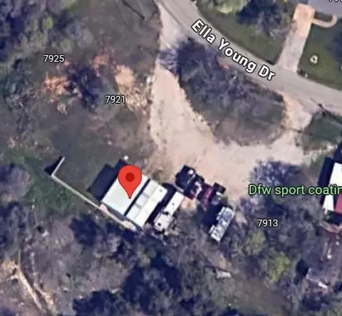 7917 Ella Young Dr, Lakeside, TX 76135
