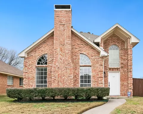 1700 Shady Creek Dr, Lewisville, TX 75067