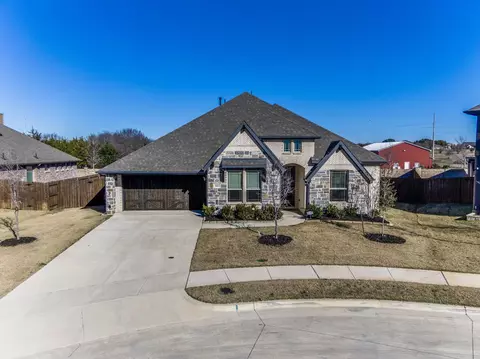 5045 Ridgeview Ln, Midlothian, TX 76065