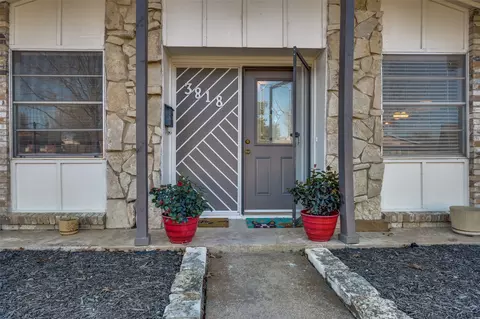 3818 Calgary Ct E, Irving, TX 75062