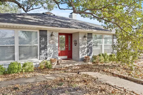 135 Moonlight Dr, Murphy, TX 75094 photo 4