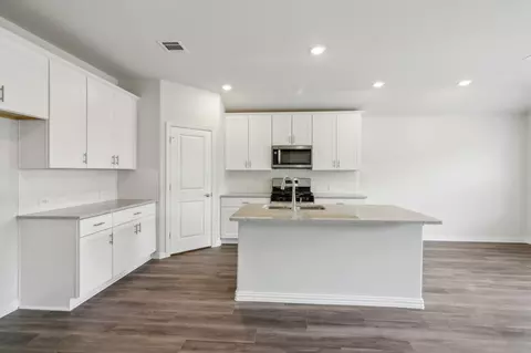 2310 Preakness Dr, Seagoville, TX 75159