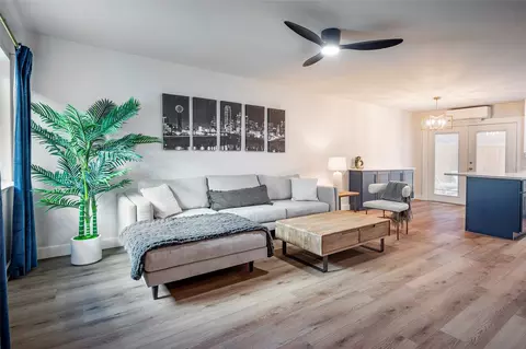 4011 Cole Ave #107, Dallas, TX 75204