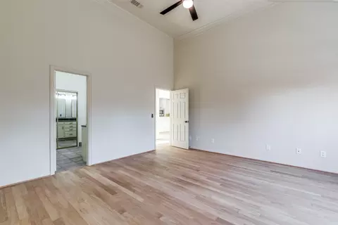 3901 Rive Ln, Addison, TX 75001 photo 15