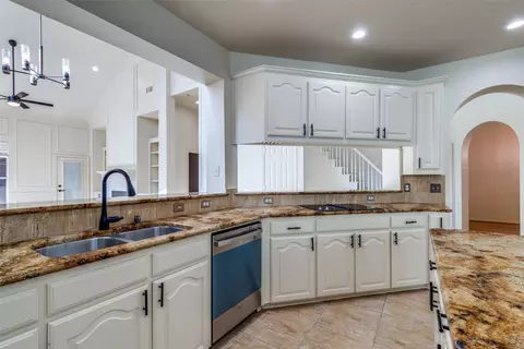 3901 Rive Ln, Addison, TX 75001 photo 7