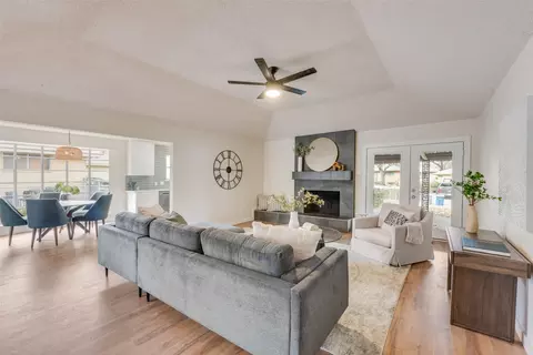 2122 Trinidad Dr, Dallas, TX 75232