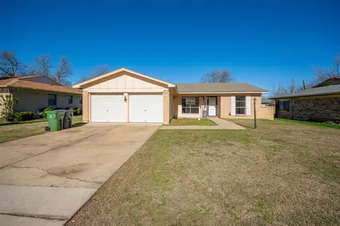 509 Southmoor Dr, Arlington, TX 76010