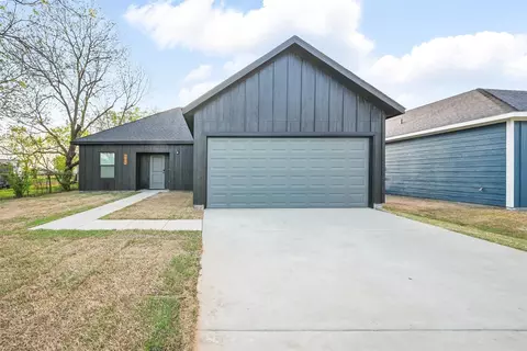 504 Broadway, Whitesboro, TX 76273