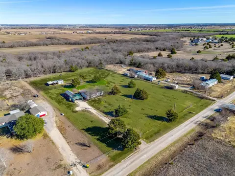 1821 Hudson Ct, Alvarado, TX 76009
