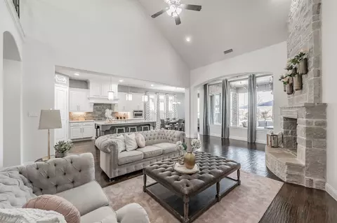 6620 Roughleaf Ridge Rd, Bartonville, TX 76226