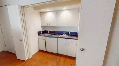 Kitchen - 22 Pegues Pl, Longview, TX 75601 photo 5 of 5
