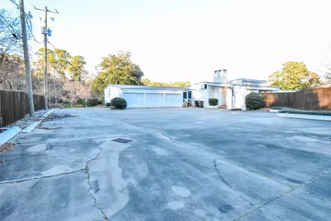 Exterior - 22 Pegues Pl, Longview, TX 75601 photo 5 of 5