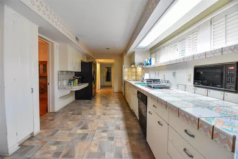 Kitchen - 22 Pegues Pl, Longview, TX 75601 photo 3 of 5