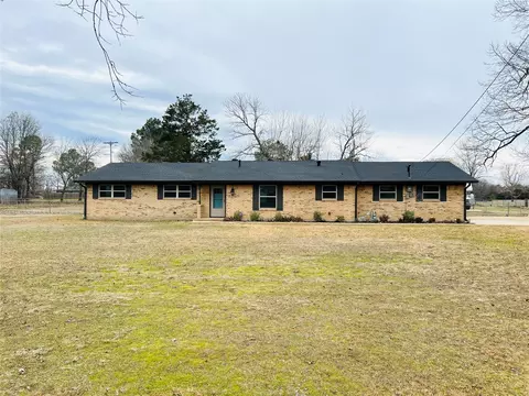 625 Sugar Hill Rd, Reno, TX 75462