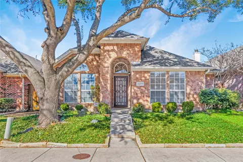 4019 Midrose Trl, Dallas, TX 75287