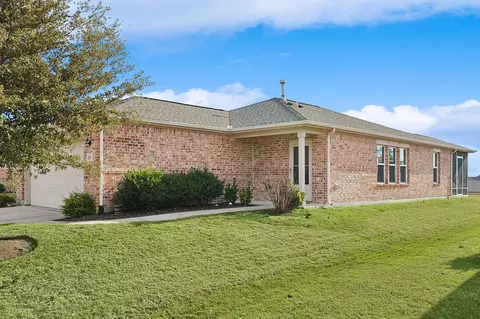 289 Mariposa Ln, Frisco, TX 75036